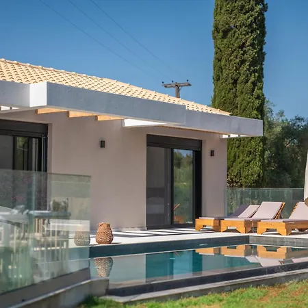 Villa Danai *